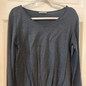 timeson medium grey top